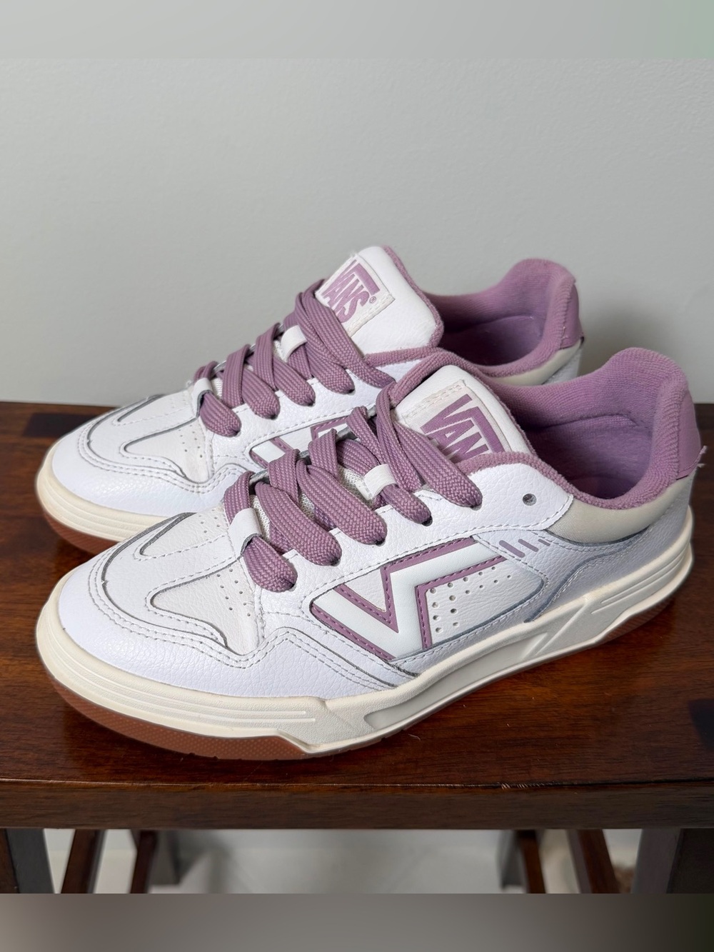 Vans Upland Vintage Leather White Purple VN000D1HPRP Sneakers Men’s US 6 Women’s